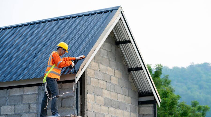 Expert top industrial roofings services in Kellerton, IA